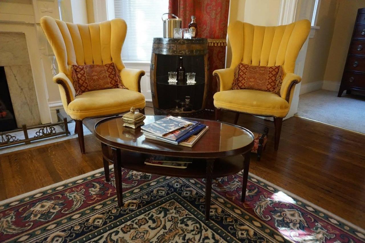 Louisville Bourbon Inn Εξωτερικό φωτογραφία