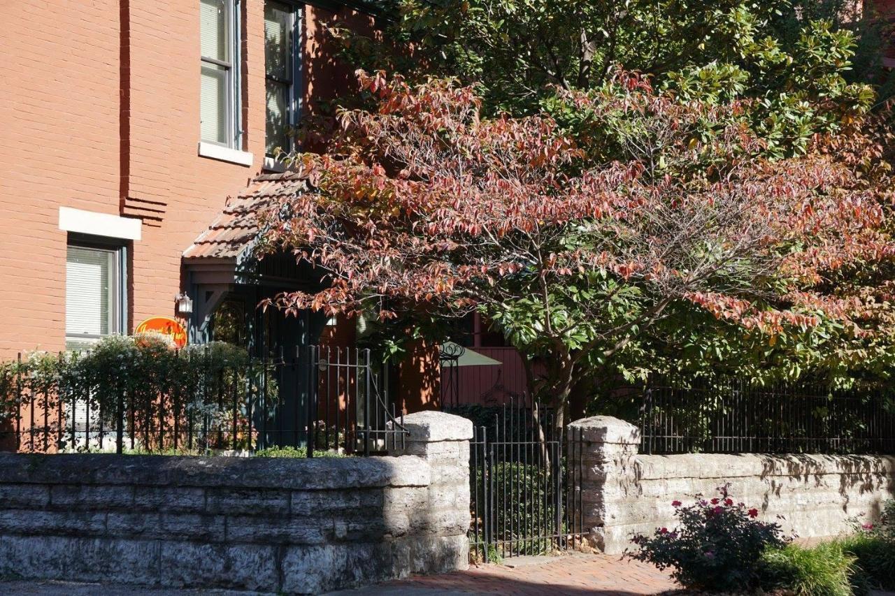 Louisville Bourbon Inn Εξωτερικό φωτογραφία