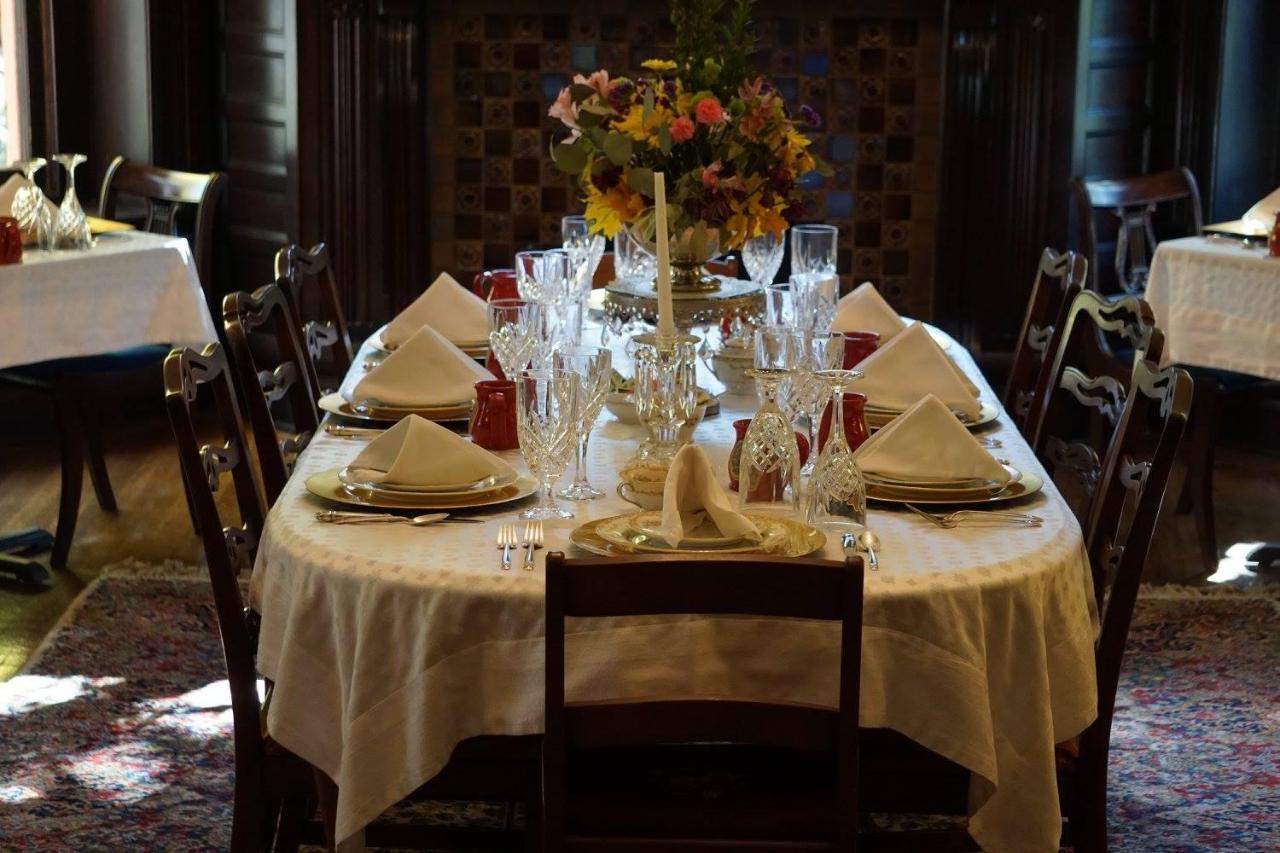 Louisville Bourbon Inn Εξωτερικό φωτογραφία